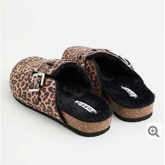Torrid Leopard Animal Print Cheetah Fur Flat Wide Width Clog Slip On Shoes - Picture 7 of 7